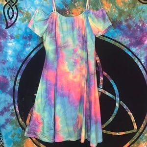 SUPER cute summer style rainbow dress with off the shoulder sleeves
